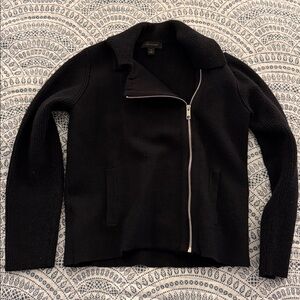 Ann Taylor Black Women's Sweater with Zip Closure